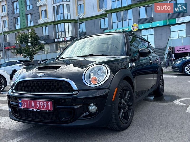 Хэтчбек MINI Cooper 2014 в Киеве фото 2 Хэтчбек MINI Cooper 2014 в Киеве