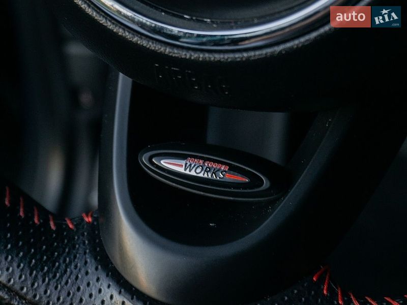 Хэтчбек MINI Cooper 2015 в Вышгороде