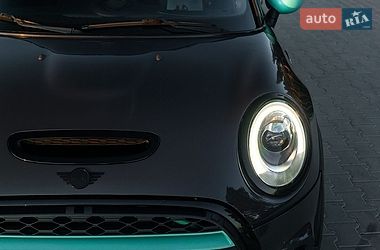 Хэтчбек MINI Cooper 2015 в Вышгороде