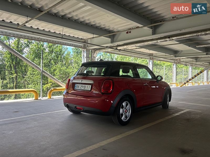 Хэтчбек MINI Cooper 2014 в Киеве фото 5 Хэтчбек MINI Cooper 2014 в Киеве