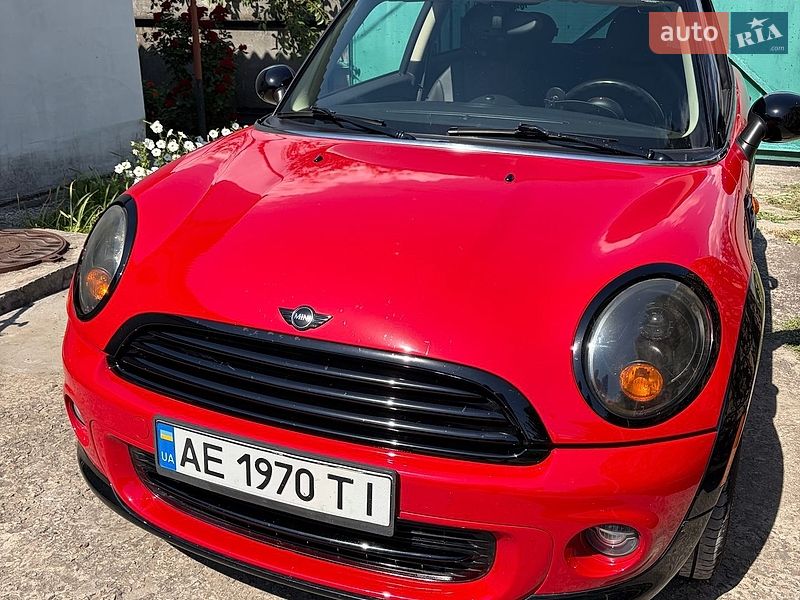 MINI Cooper 2011