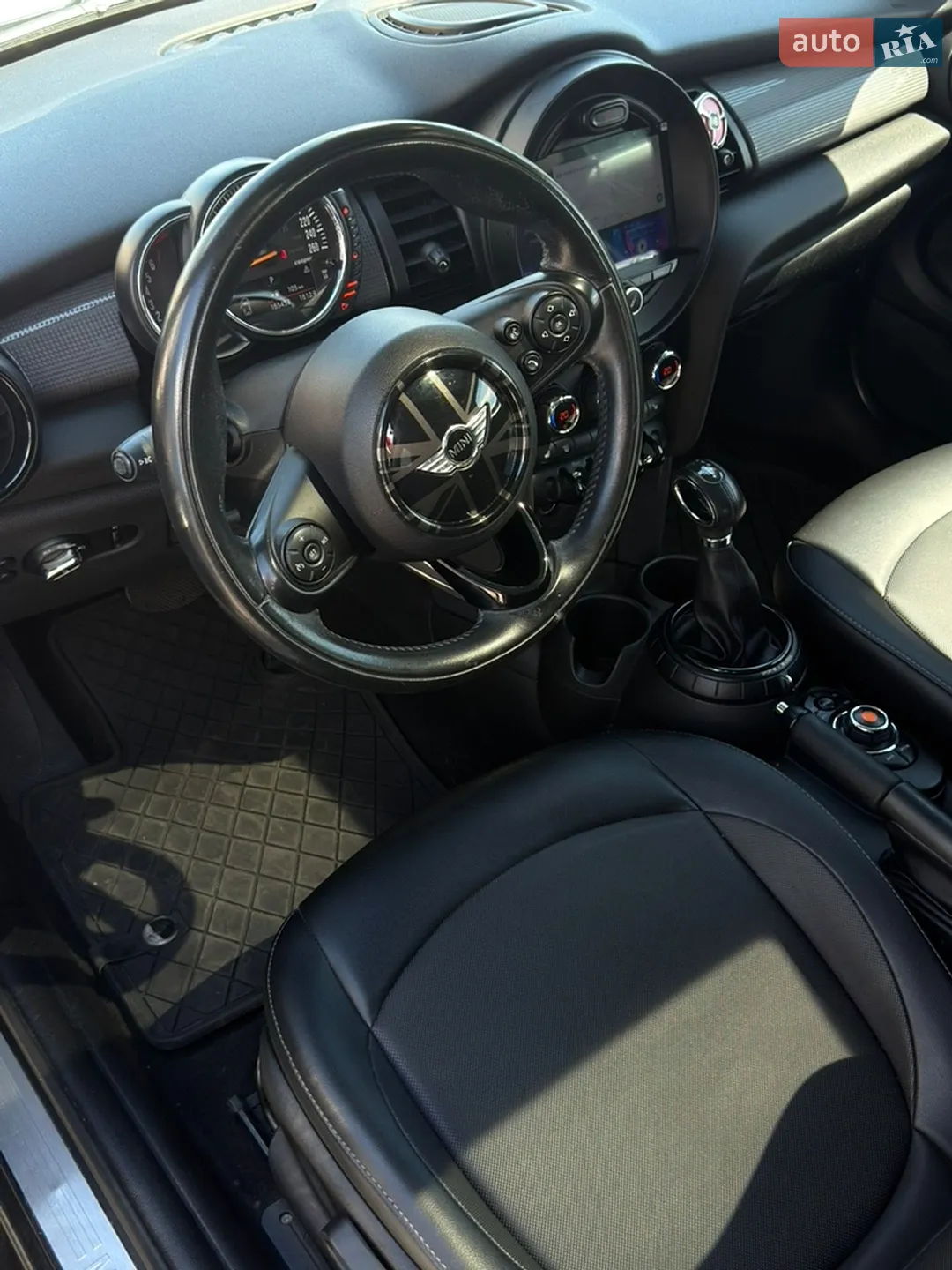 2015 MINI Cooper - мініатюра 12