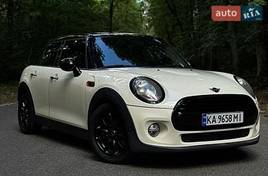 Хетчбек MINI Cooper 2015 в Києві