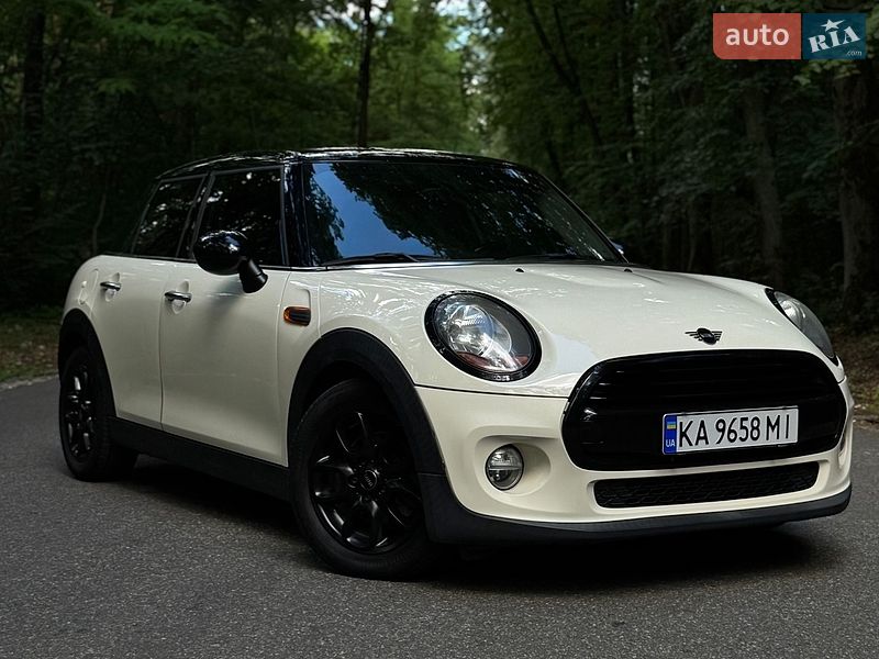 MINI Cooper 2015