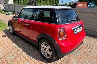 Хэтчбек MINI Cooper 2010 в Киеве
