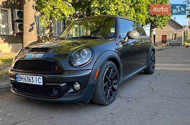 Хетчбек MINI Cooper 2012 в Ізмаїлі Хетчбек MINI Cooper 2012 в Ізмаїлі