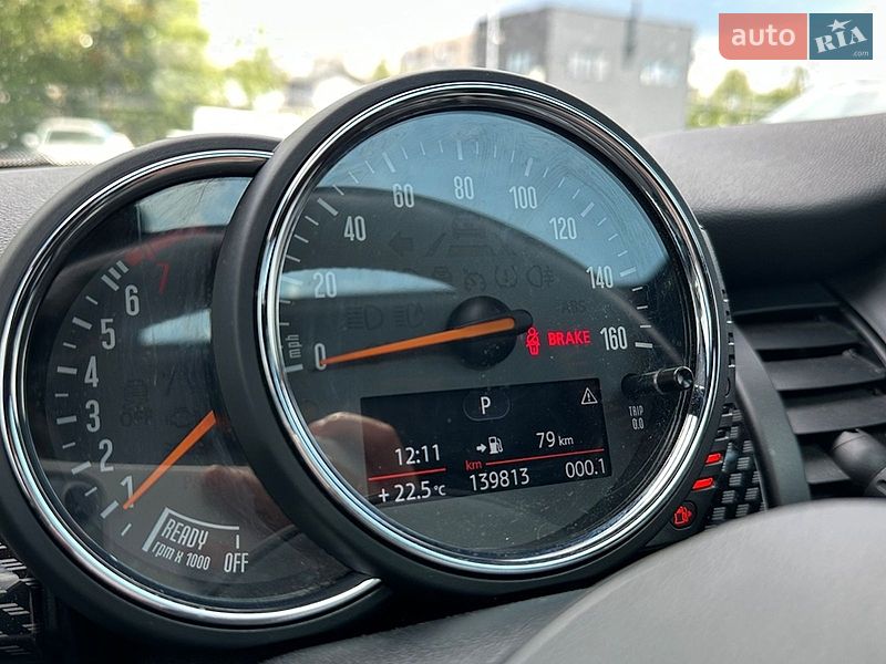 Хэтчбек MINI Cooper 2016 в Львове