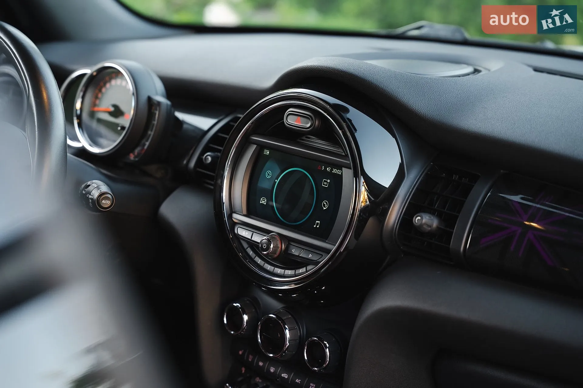 2020 MINI Cooper - мініатюра 21