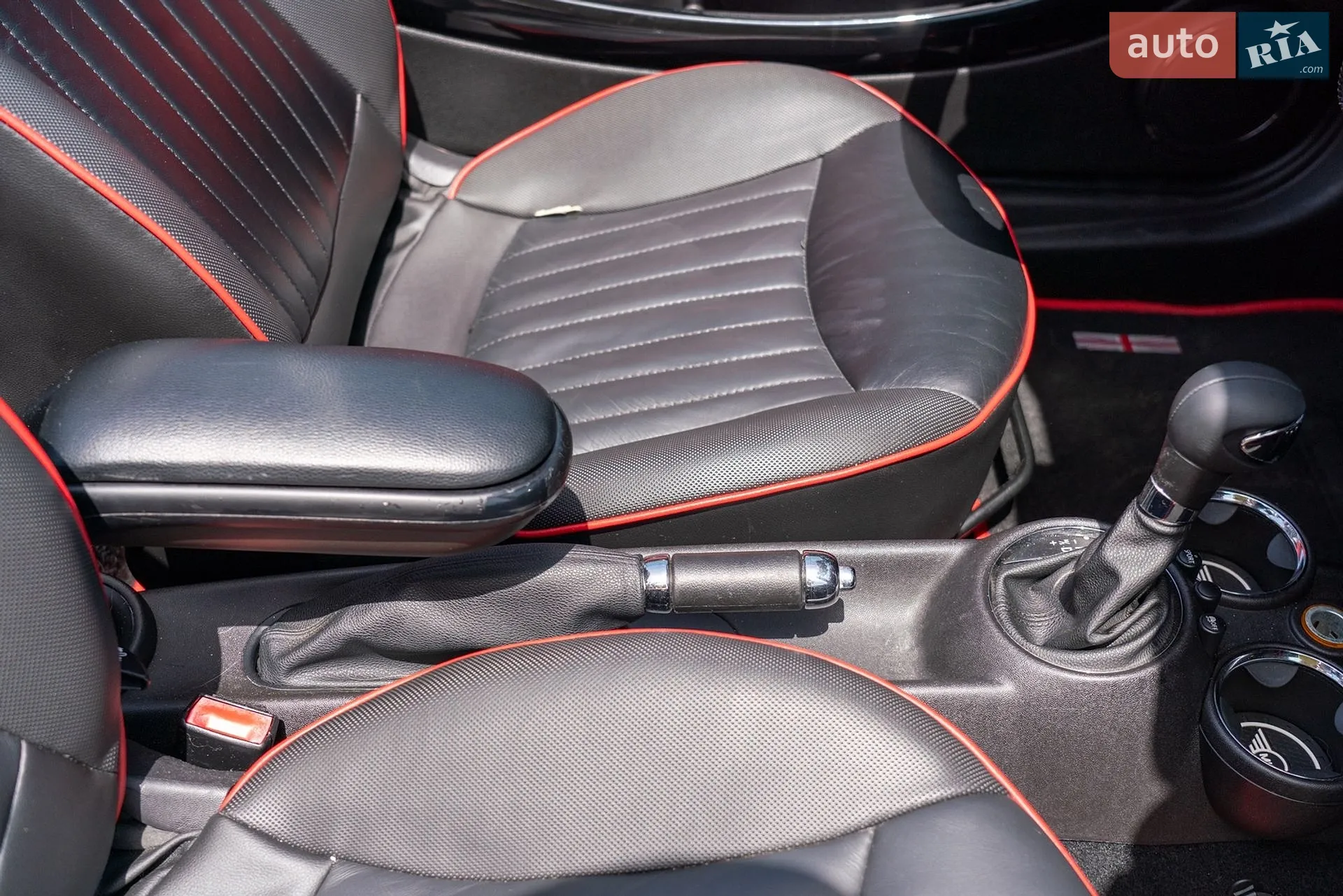 2013 MINI Cooper - мініатюра 12