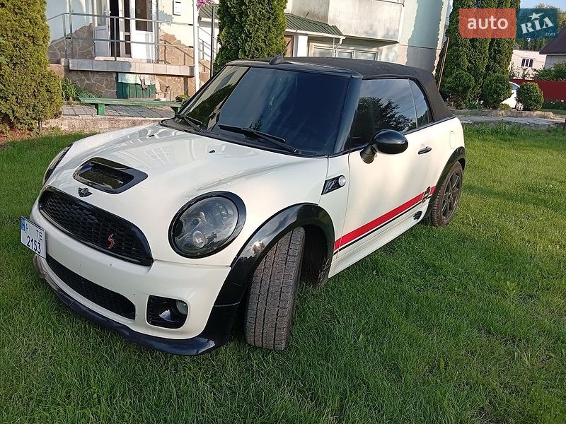 Хэтчбек MINI Cooper 2010 в Броварах