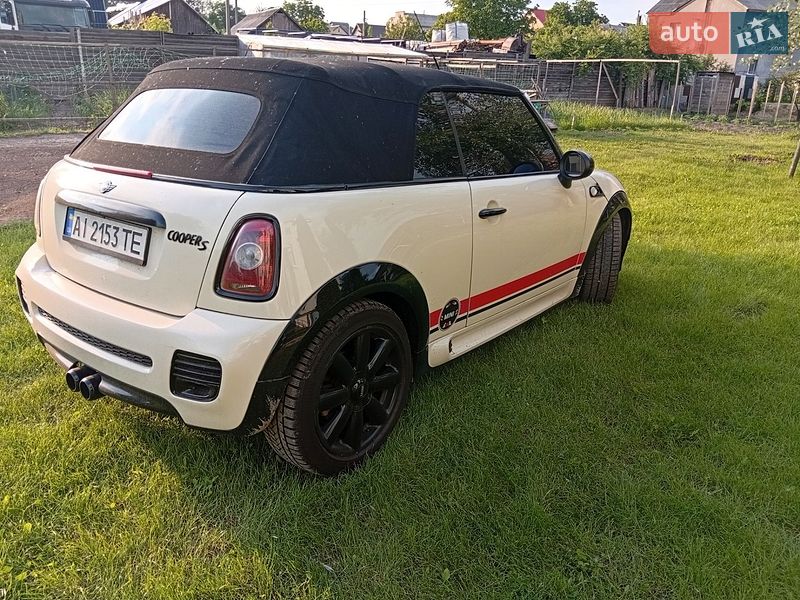 Хэтчбек MINI Cooper 2010 в Броварах