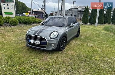 Хетчбек MINI Cooper 2016 в Броварах