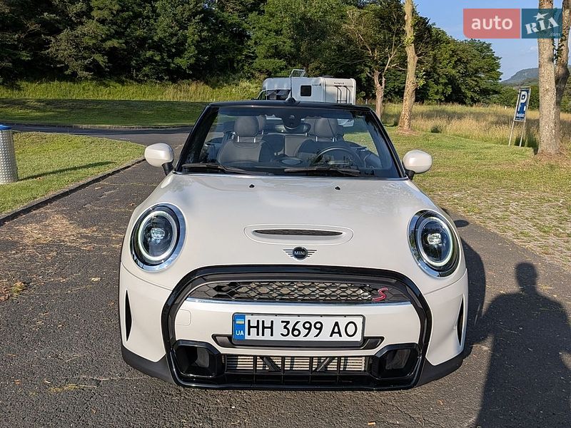 Хэтчбек MINI Cooper 2023 в Одессе