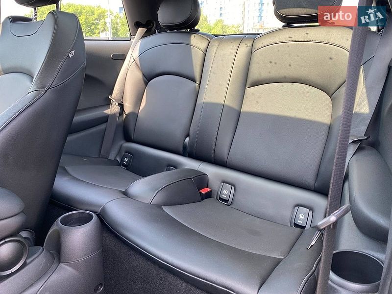 Хетчбек MINI Cooper 2015 в Львові фото 18 Хетчбек MINI Cooper 2015 в Львові