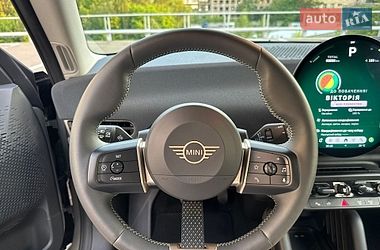 Хэтчбек MINI Cooper 2024 в Киеве