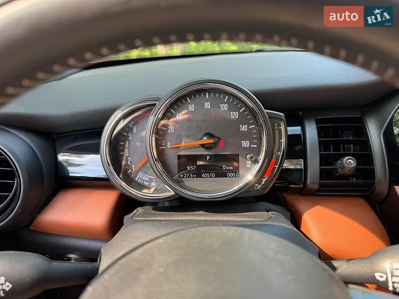 MINI Cooper 2018 VIN WMWXP7C55K2A51561 фото оголошення 9 з 37