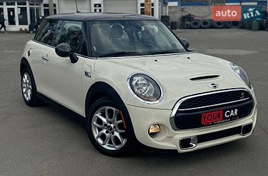 Хэтчбек MINI Cooper 2015 в Киеве