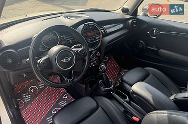 Хэтчбек MINI Cooper 2015 в Киеве