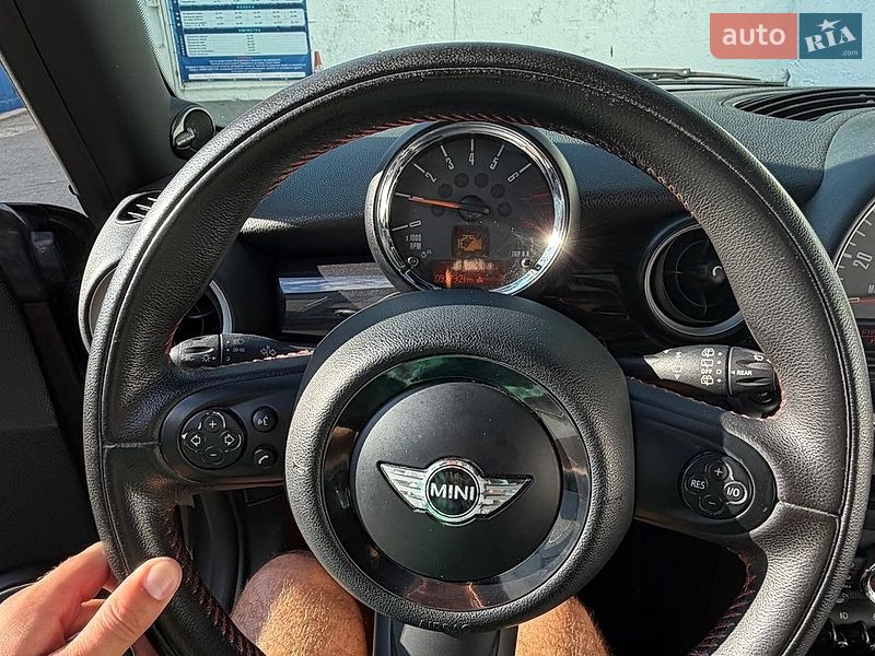 Хэтчбек MINI Cooper 2010 в Киеве
