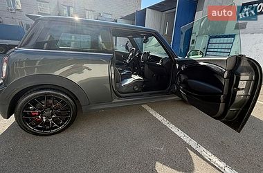 Хэтчбек MINI Cooper 2010 в Киеве