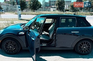 Хетчбек MINI Cooper 2015 в Києві