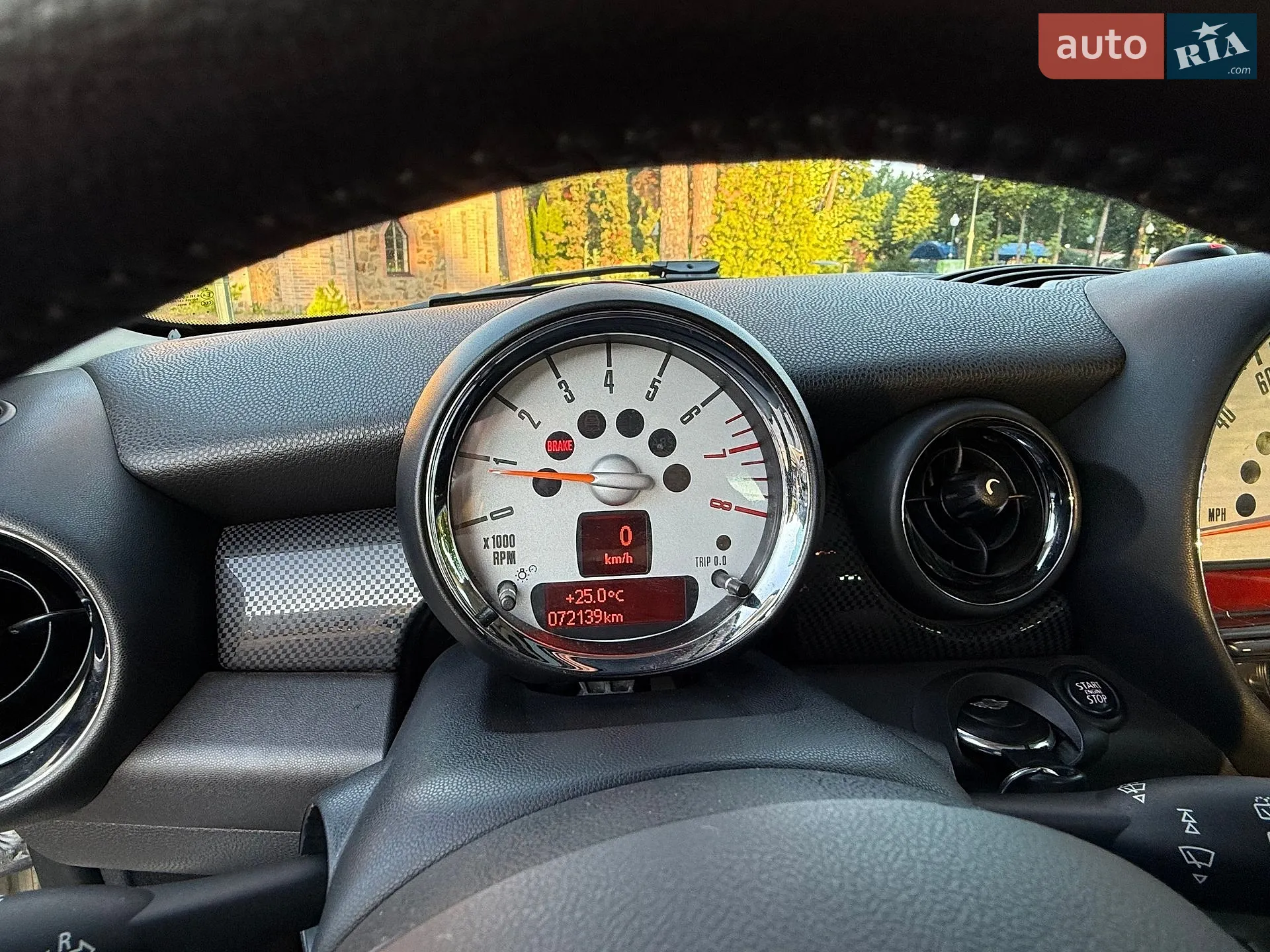 2013 MINI Cooper - мініатюра 12