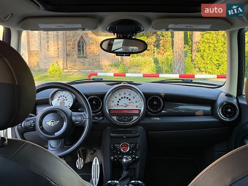 Хэтчбек MINI Cooper 2013 в Харькове