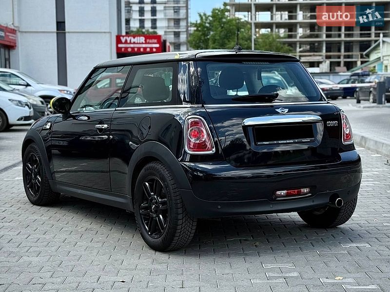 Хетчбек MINI Cooper 2013 в Чернівцях