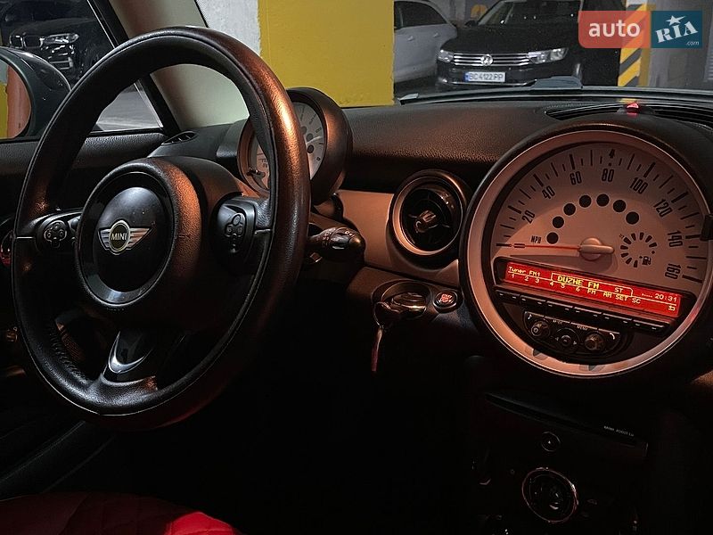 Хетчбек MINI Cooper 2011 в Львові