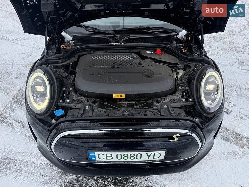 Хэтчбек MINI Cooper 2023 в Киеве фото 7 Хэтчбек MINI Cooper 2023 в Киеве