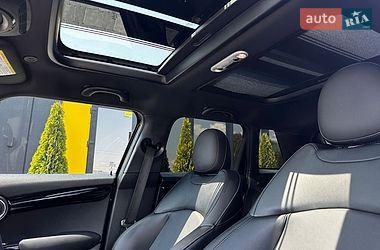 Хэтчбек MINI Cooper 2017 в Ивано-Франковске фото 11 Хэтчбек MINI Cooper 2017 в Ивано-Франковске