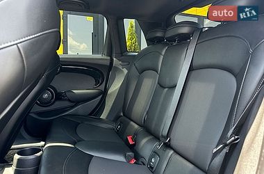 Хэтчбек MINI Cooper 2017 в Ивано-Франковске фото 27 Хэтчбек MINI Cooper 2017 в Ивано-Франковске