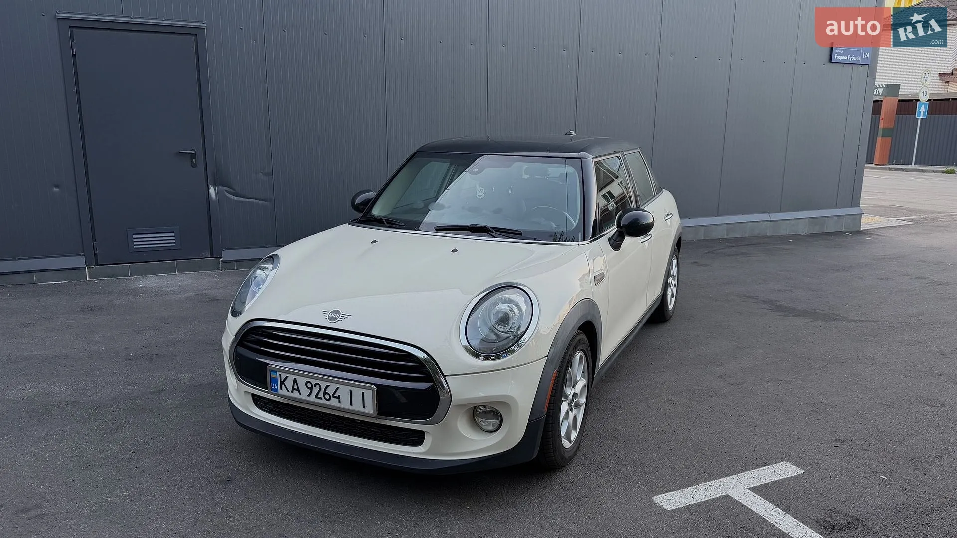2017 MINI Cooper - мініатюра 2