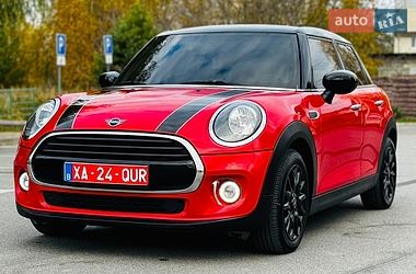 Хэтчбек MINI Cooper 2020 в Здолбунове