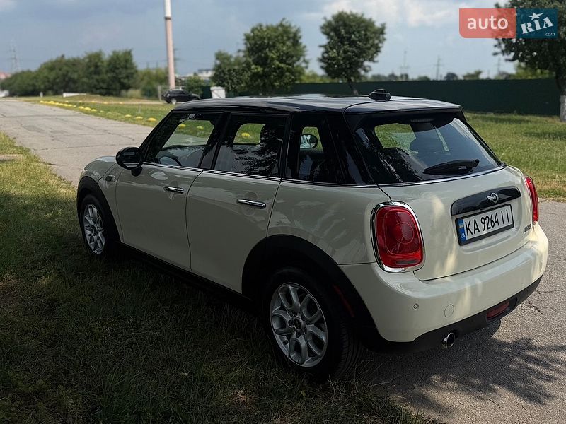 Хетчбек MINI Cooper 2017 в Києві фото 11 Хетчбек MINI Cooper 2017 в Києві