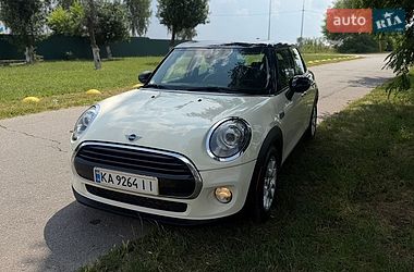 Хетчбек MINI Cooper 2017 в Києві фото 4 Хетчбек MINI Cooper 2017 в Києві