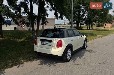 Хетчбек MINI Cooper 2017 в Києві фото 10 Хетчбек MINI Cooper 2017 в Києві