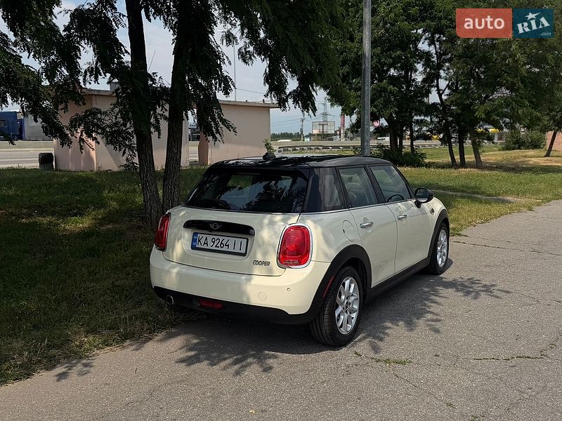 Хетчбек MINI Cooper 2017 в Києві фото 10 Хетчбек MINI Cooper 2017 в Києві