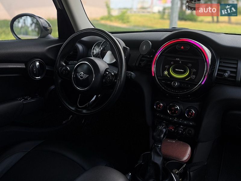 Хетчбек MINI Cooper 2017 в Києві фото 34 Хетчбек MINI Cooper 2017 в Києві