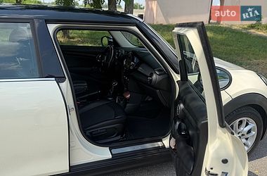 Хетчбек MINI Cooper 2017 в Києві фото 29 Хетчбек MINI Cooper 2017 в Києві