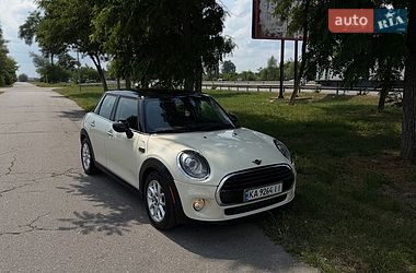 Хетчбек MINI Cooper 2017 в Києві фото 2 Хетчбек MINI Cooper 2017 в Києві