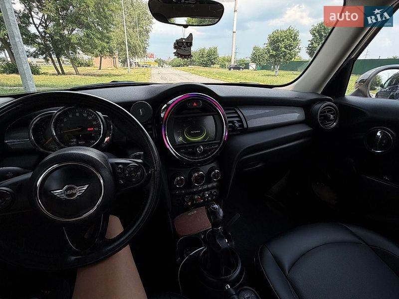 Хетчбек MINI Cooper 2017 в Києві фото 22 Хетчбек MINI Cooper 2017 в Києві