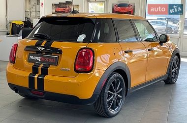 Хэтчбек MINI Cooper 2015 в Киеве
