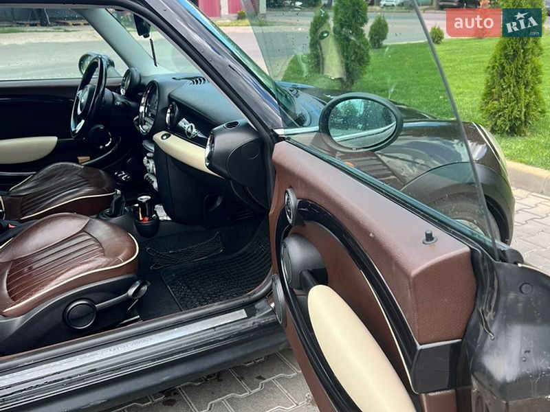 Хетчбек MINI Cooper 2009 в Житомирі