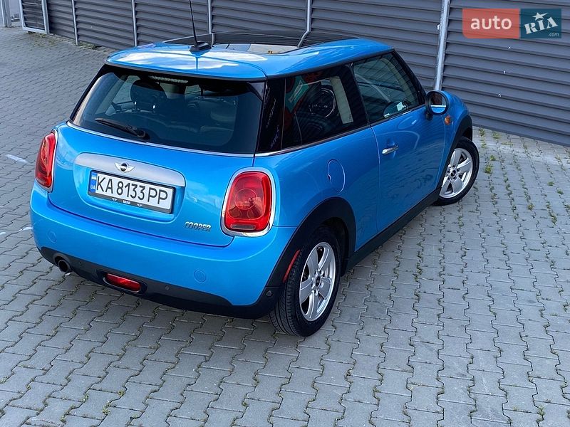 Хэтчбек MINI Cooper 2015 в Киеве