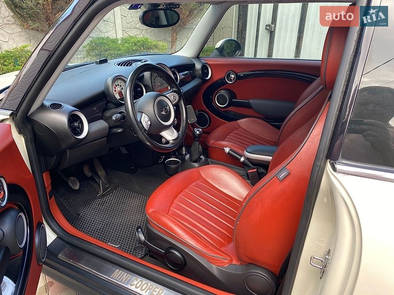 Хэтчбек MINI Cooper 2007 в Днепре