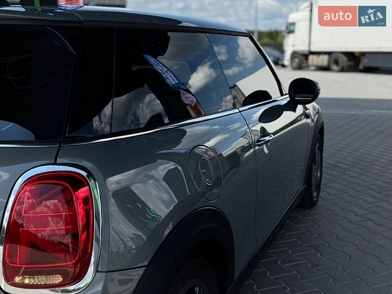 Хэтчбек MINI Cooper 2022 в Виннице
