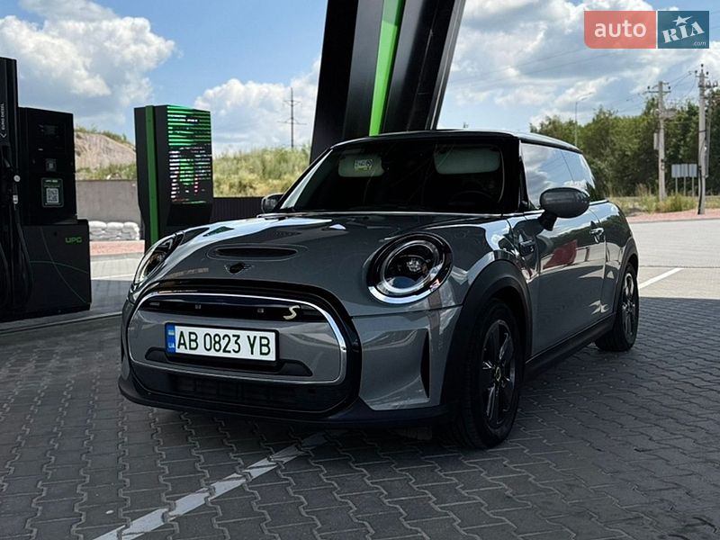 Хэтчбек MINI Cooper 2022 в Виннице
