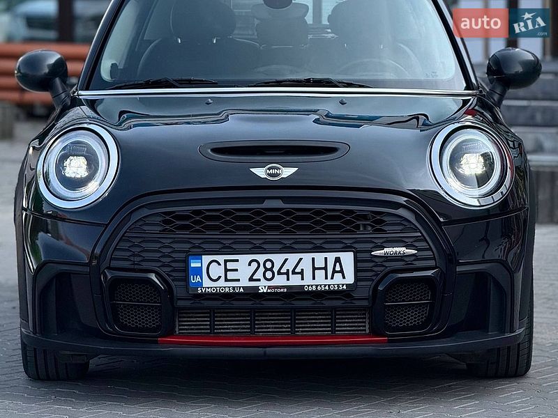 Хэтчбек MINI Cooper 2017 в Черновцах