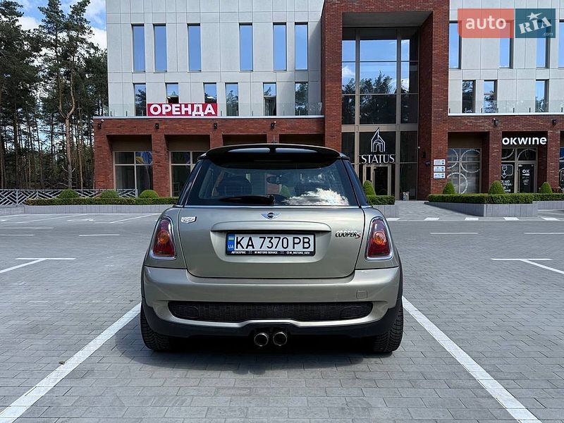 Хэтчбек MINI Cooper 2010 в Киеве